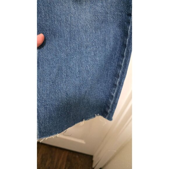 Gap 90s Loose Mid Rise Blue Denim Jeans Size 29 /8R Raw Hem Distressed - Picture 4 of 8
